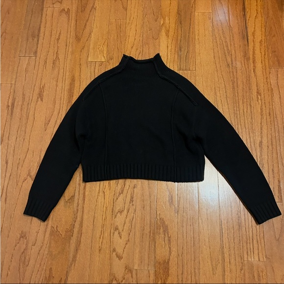 ZARA Black Cropped Knit Sweater Mock Neck Ribbed Hem Size Small Minimalist Trend - Picture 2 of 7